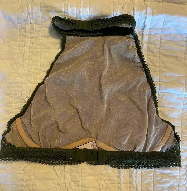 Victoria's Secret Dark Green Crochet Bralette - Image 2
