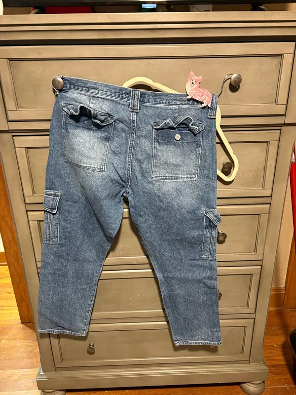 KanCan USA Avery Straight Leg Cargo Jeans Medium Wash - Image 8