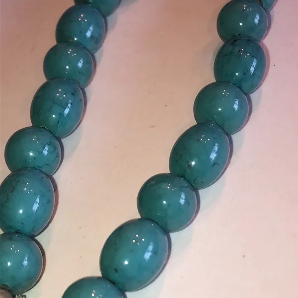 Vintage Lucite Turquoise Beaded Boho Necklace - Image 5