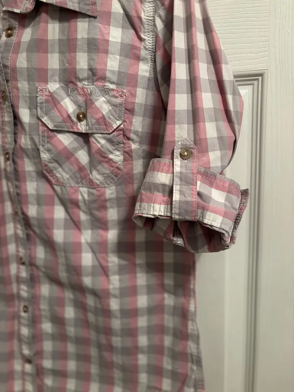 Carhartt Women’s Shirt - Image 2