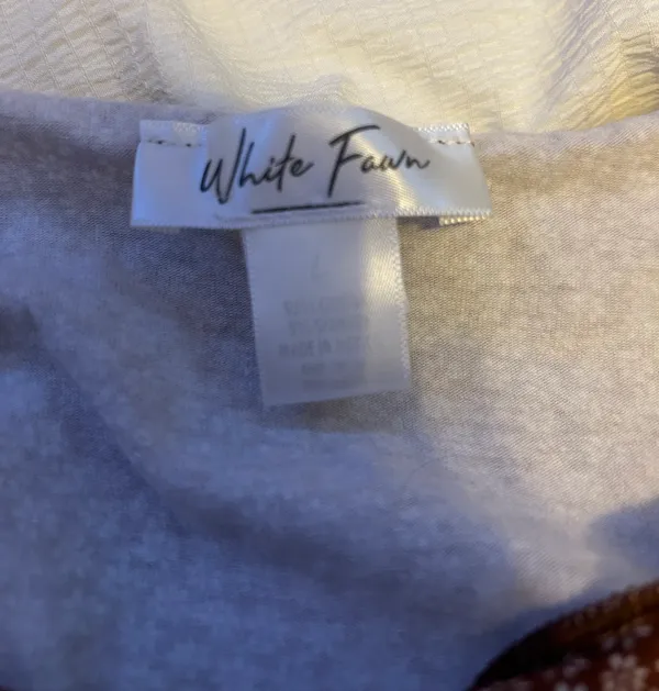 White Fawn Brown Cropped Tee - Image 2