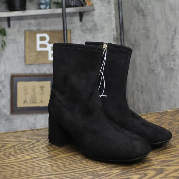NWT A New Day Womens Dolly Ankle Boots 88098510 Black 6.5M - Image 2