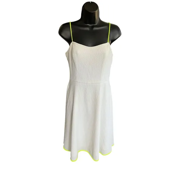 Black Halo White Quill Dress Size 6 - Image 5