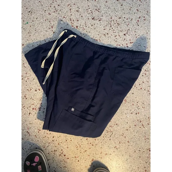 Figs Cairo™ Cargo Scrub Pants X-Large’s navy - Image 11