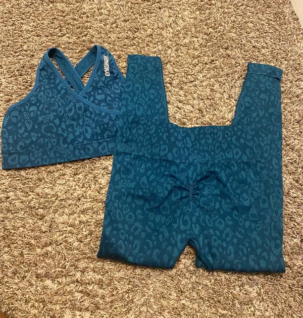 Gymshark Adapt Leggings And Bra SET - Image 2