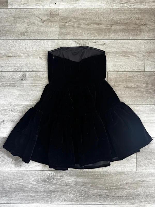 Nasty Gal Black Velvet Strapless Tiered Party Dress - Image 3