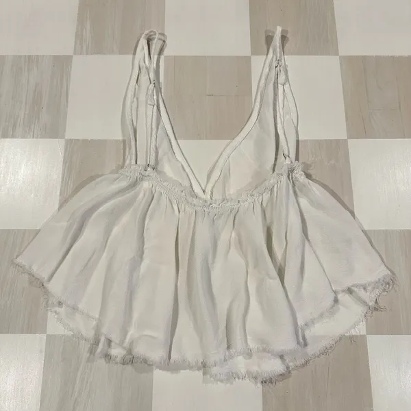 brandy melville riley babydoll flowy white tank top - Image 6