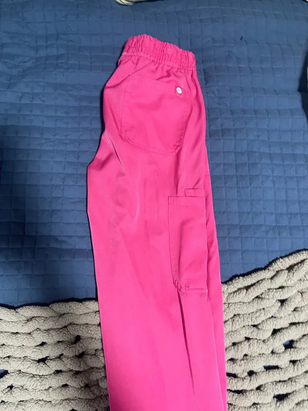 Amazon pink scrub pants - Image 2