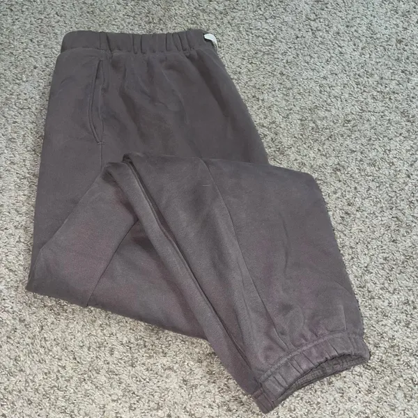 Vuori restore sweatpant  - Image 8