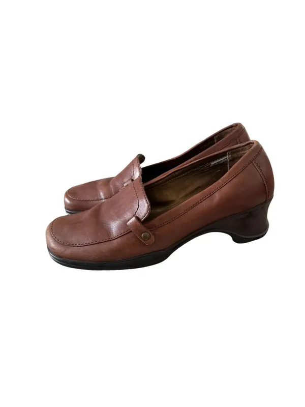 NATURALIZER Brown Leather Wedge Loafers Size 7 - Image 6