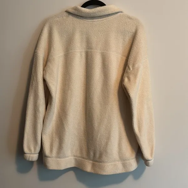 Old Navy Quarter Zip Size M - Image 8