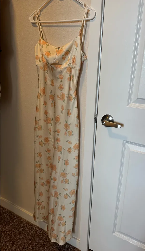 Pale Yellow Dress w/ Orange Floral Tie-back cutout - Image 6