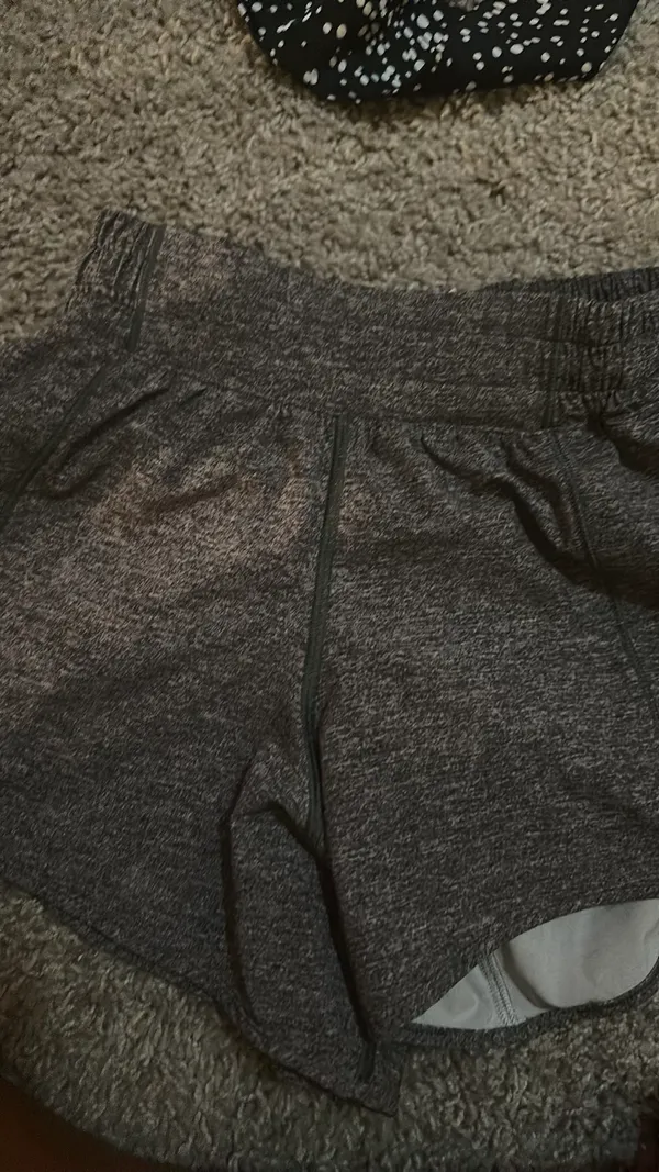 Lululemon Hotty Hot Shorts 4” - Image 4