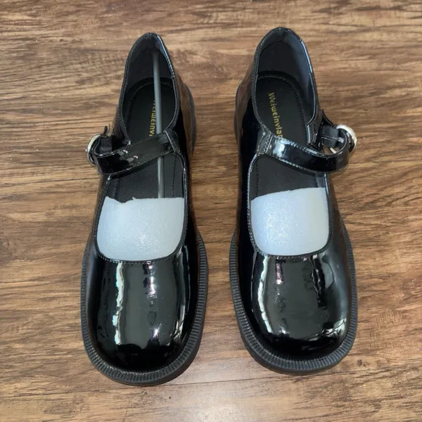 Black Flats with Glossy Finish and Strap Korean Mary Jane Size 8.5 - Image 2