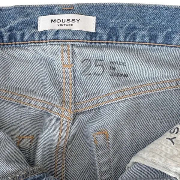 EUC MOUSSY Vintage Straight Leg Button Fly Jeans Size 25 Retail $370.00 - Image 4