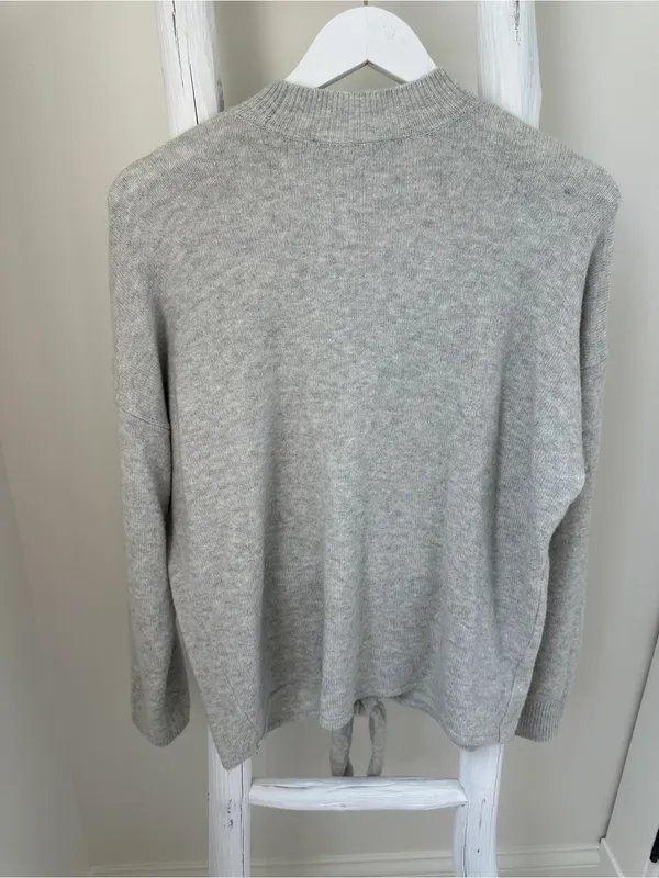 Loft Women’s Tie Hem Soft Crewneck Gray Sweater Size Large - Image 2