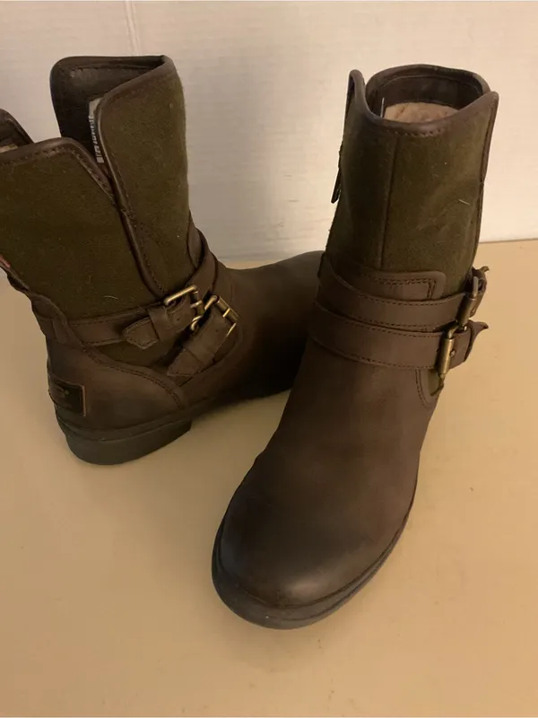UGG women Brown Leather biker motorcycle Boots with Buckle Detail US 6 - Image 4