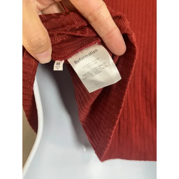 Reformation Jeans Womens XS Rust Red Ribbed Long Sleeve Cropped Top Tencel USA - Image 4