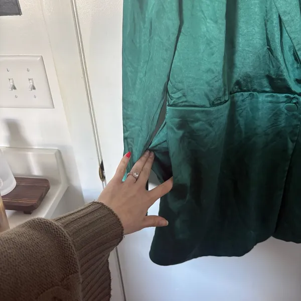 Lulus Elevated Persona Emerald Green Satin Collared Skort Romper Size Medium - Image 9