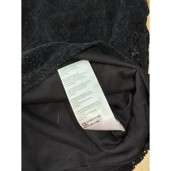 EUC Women's By Anthropologie Black Velvet and Lace Blouse Top Size XS‎ - Image 8