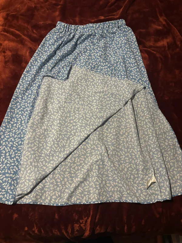 Summer Skirt Blue Size L - Image 2