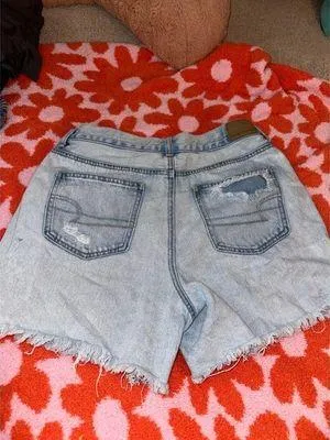 American Eagle Shorts - Image 3