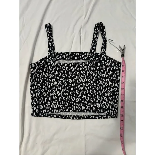 Leith Black & White Leopard Print Crop Top | Size Medium - Image 4