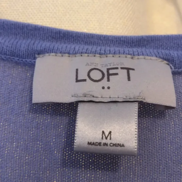 🔹4 for $30 Loft size Medium Lightweight Cardigan - Image 5