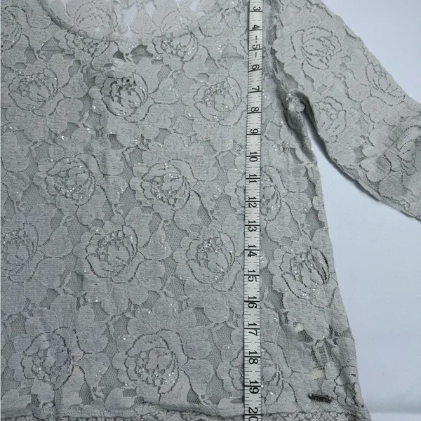 Abercrombie &‎ Fitch Gray Embellished Boxy Blouse - Image 2