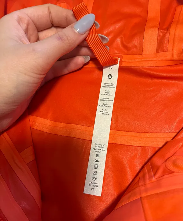 Lululemon Cropped Jacket - Image 5