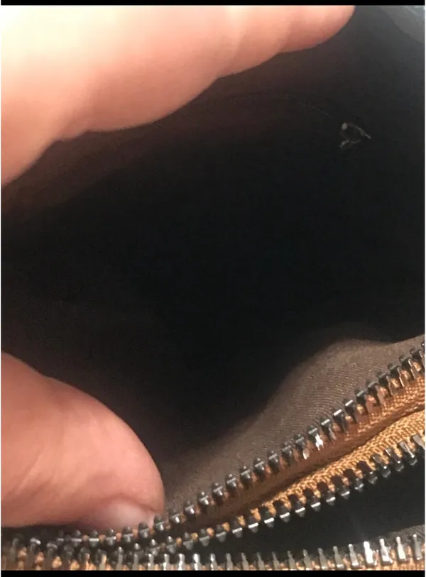 Brown bag and wallet - Image 4