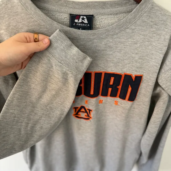 J America Auburn Tigers Women's Crewneck Sweatshirt Gray Sz Large‎ Embroidered - Image 4
