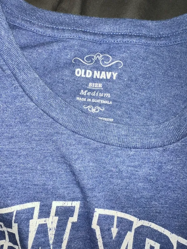 New York Giants Blue Women's T-shirt size Medium - Image 2