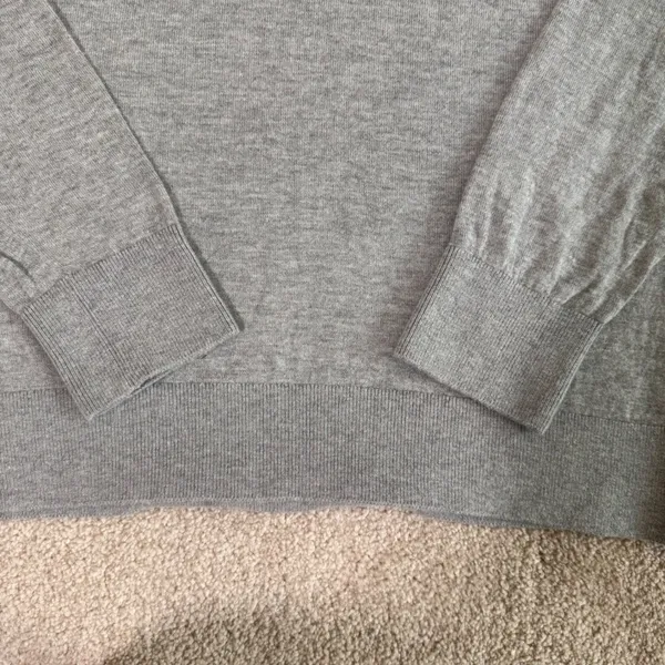 Quince Womens Organic Cotton Cashmere V-Neck Sweater M Grey SHWDC01 Ribbed Trim - Image 5