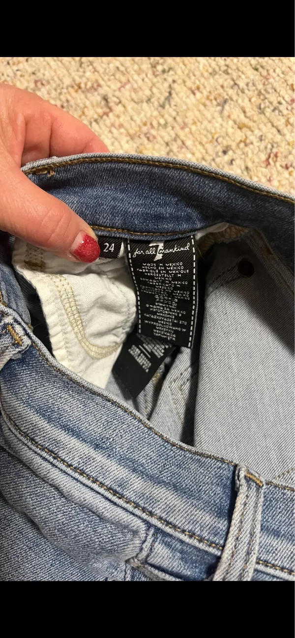Seven7 Skinny Jeans - Image 4