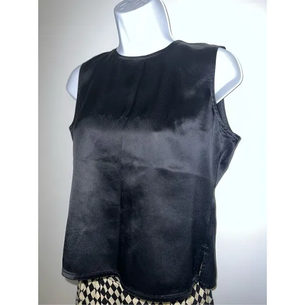 100% Silk Button Back Tank Top Women’s Size 8P - Image 2