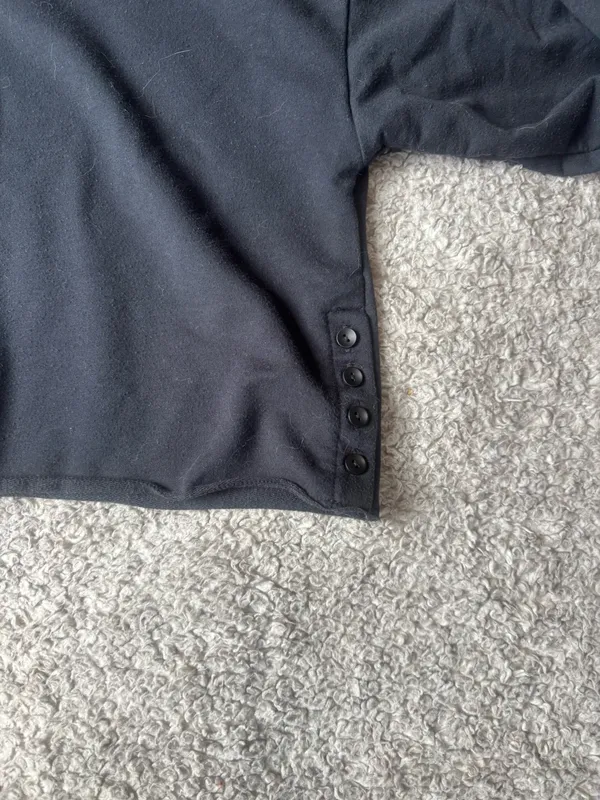 Gymshark Power Down Cropped Hoodie Black Snap Button Sides Boxy Pullover Small - Image 3
