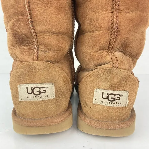 UGG Classic Chestnut Brown Boots Size 5 Genuine Leather/Sheepskin - Image 10