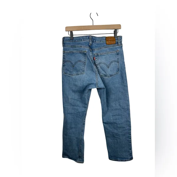 Levi’s Premium Wedgie Straight Jeans‎ Size 30 Distressed High Rise Medium Wash - Image 3