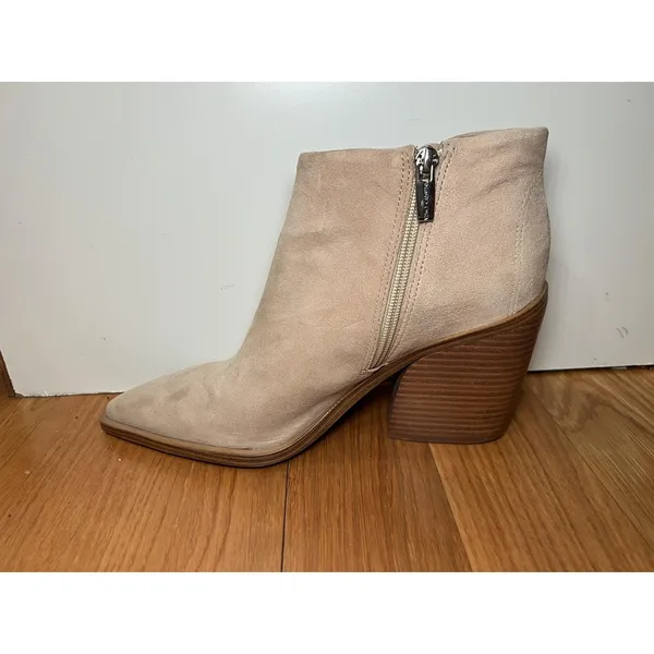 Vince Camuto Boots Womens Size 9 Beige Suede Ankle Block Heel Booties VC-GRENDAN - Image 7
