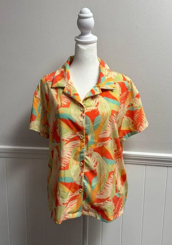 Skatie Marley Short Sleeve Button Up Top Shirt Blouse Colorful Palm Medium M - Image 12