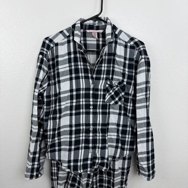 Victoria's Secret Pajamas Womens XS Black White Plaid Flannel Sleepwear Set - Image 2