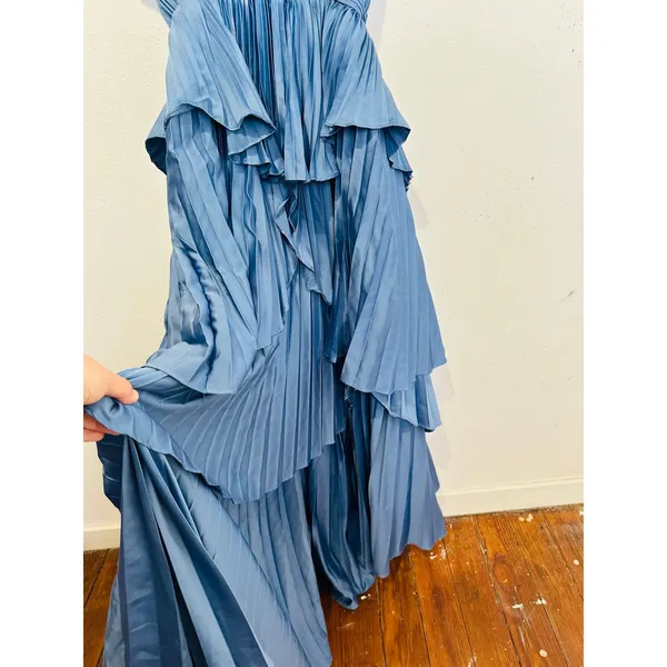 AMUR Dusk Blue Romantic Silhouette Cascading Tiers Strapless Janey Gown size 6 - Image 16