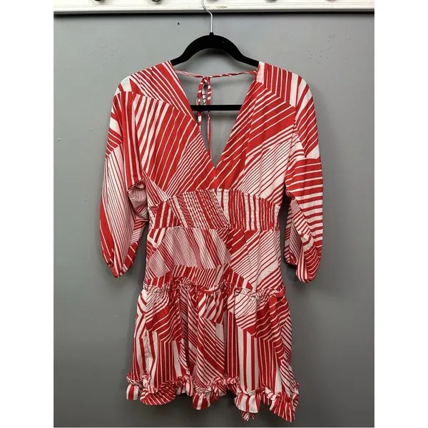 NWT Neiman Marcus Red White Abstract Stripe V-Neck Mini Dress | Size L - Image 3
