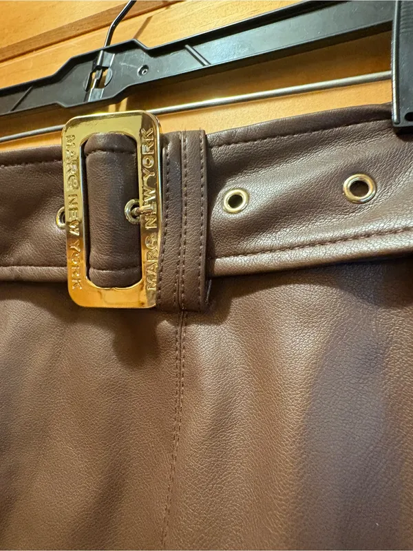 Marc New York NWT size Small Chocolate Brown Faux Leather Belted Pencil Skirt - Image 2