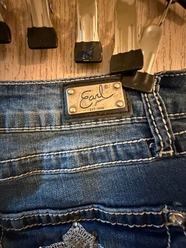 Jeans - Image 4