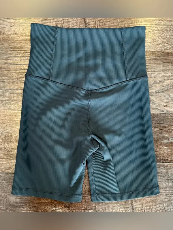 Athleta Forest Green Women’s High Waisted Biker Shorts Ribbed XS Activewear Yoga - Image 3