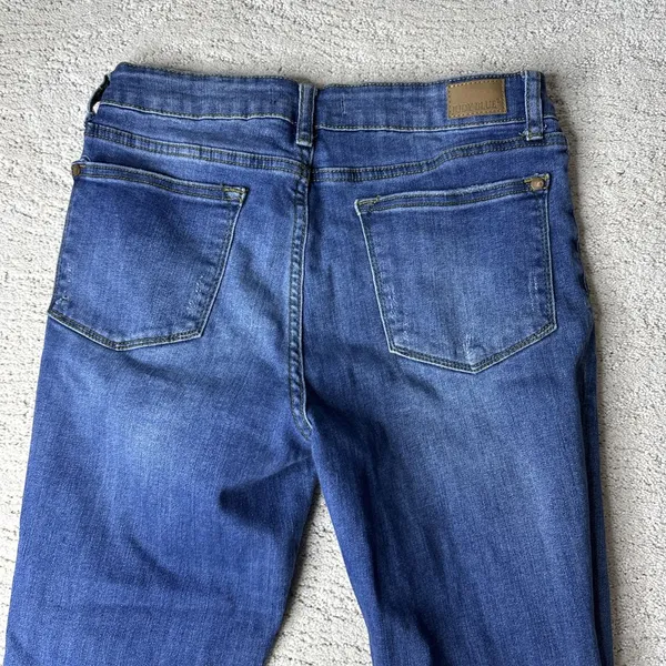 Women's‎ Judy Blue 30 Relaxed Fit Tummy Control Distressed Jeans - Image 7
