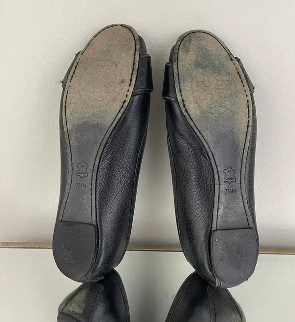 Black Leather Clines Peep-Toe Ballerina Flats - Image 11