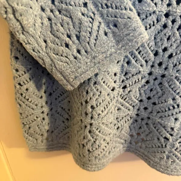 Universal Threads Womens Large Sky Blue Knot Sweater Crochet Vintage - Image 4